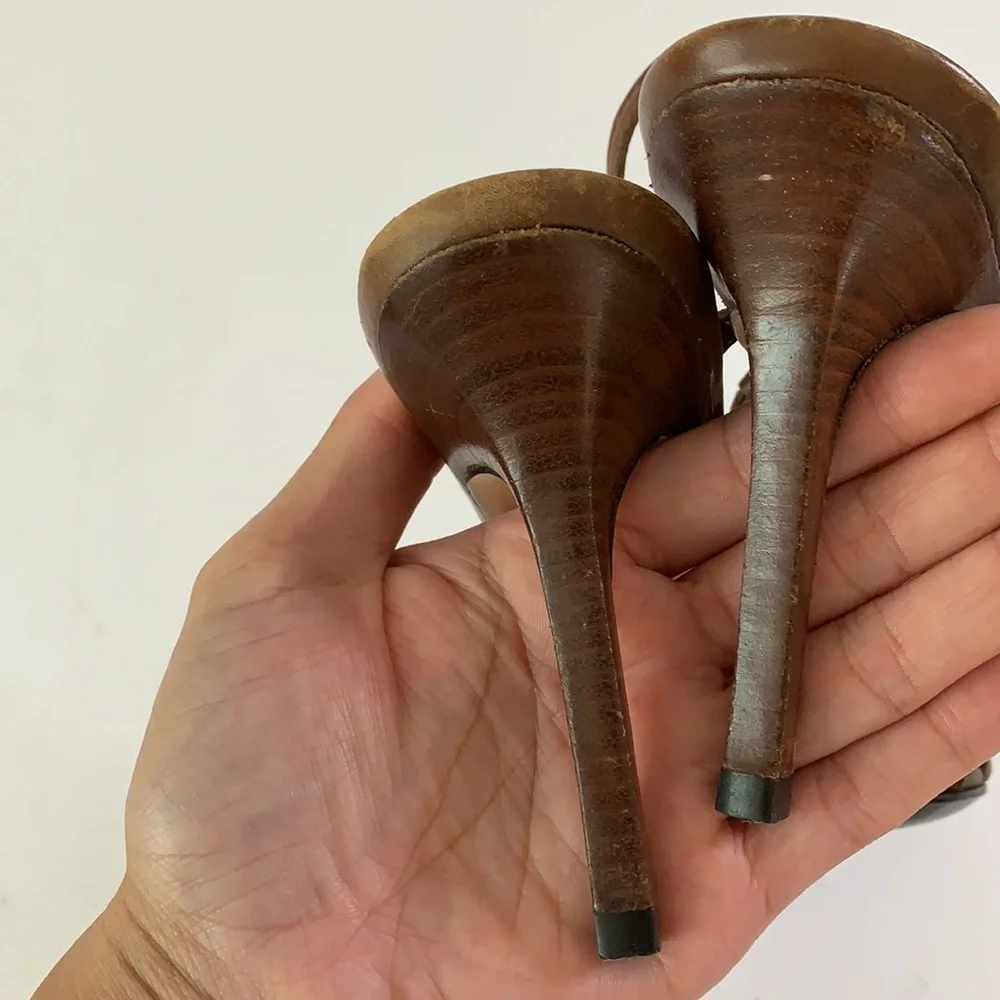 Gucci Brown Strappy Sandals - Picture 6 of 7